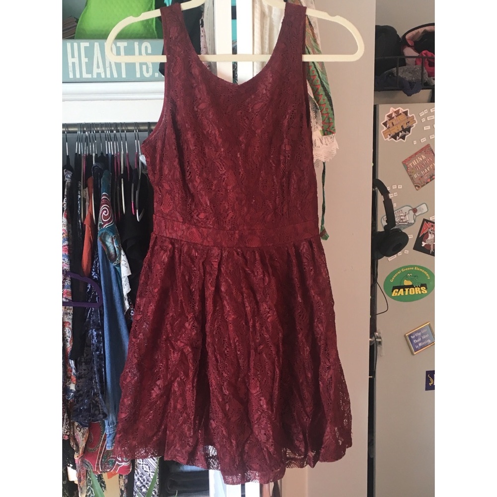 Forever 21 Red Lace Cocktail Dress
